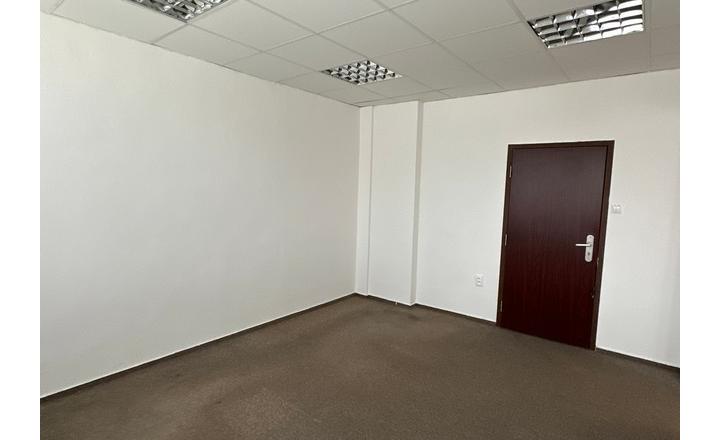 Kancelárske priestory na prenájom - od 15 m2, Bajkalská ul. - fotografia 23