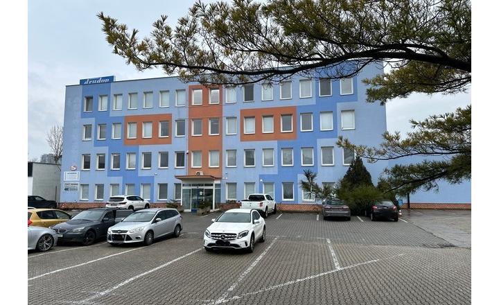 Kancelárske priestory na prenájom - od 15 m2, Bajkalská ul. - fotografia 35