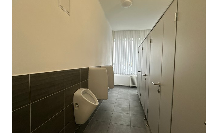 Multifunkčné priestory s umývadlom na prenájom - od 12 m2, Bojnická ul. - fotografia 17