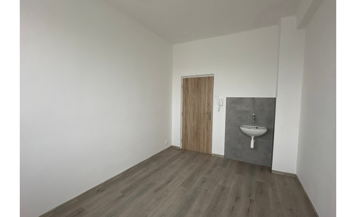 Multifunkčné priestory s umývadlom na prenájom - od 12 m2, Bojnická ul. - fotografia 5