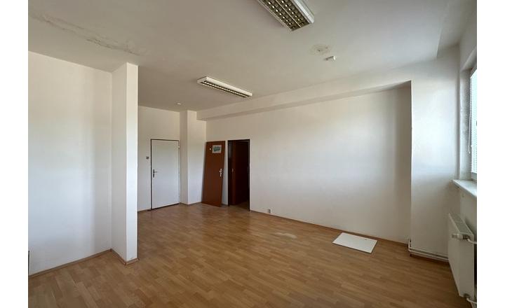 Kancelárske priestory na prenájom - od 12 m2, ul. Na Pántoch - fotografia 9