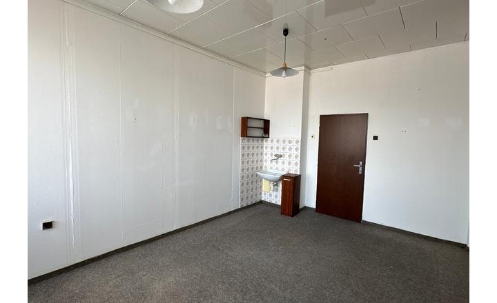 Kancelárie s umývadlom na prenájom - od 13 m2, Nádražná ul. - fotografia 10