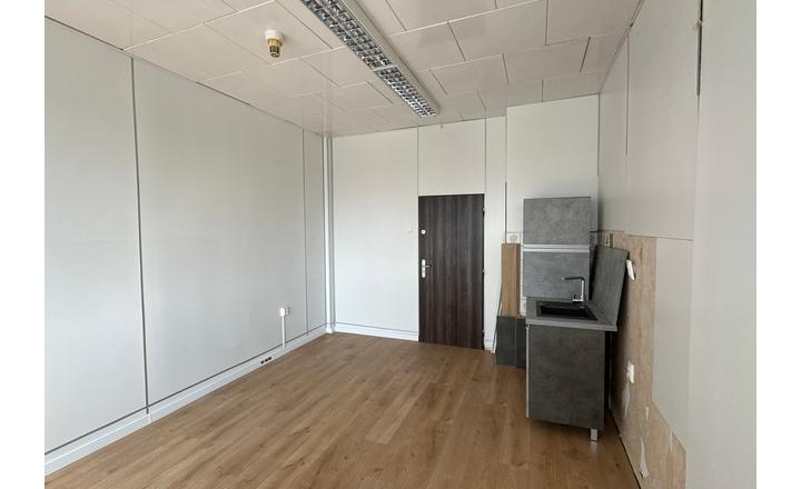 Kancelárie s umývadlom na prenájom - od 13 m2, Nádražná ul. - fotografia 8