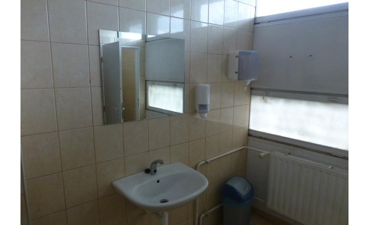 Kancelárie s umývadlom na prenájom - od 13 m2, Nádražná ul. - fotografia 12
