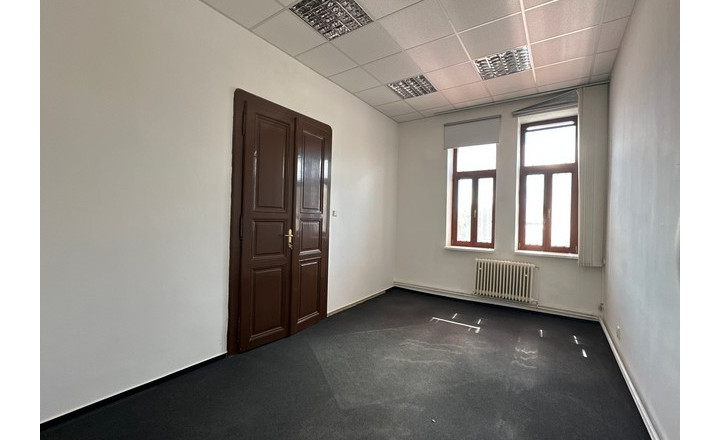 Kancelárske priestory na prenájom - od 104 m², Šafárikovo námestie - fotografia 11