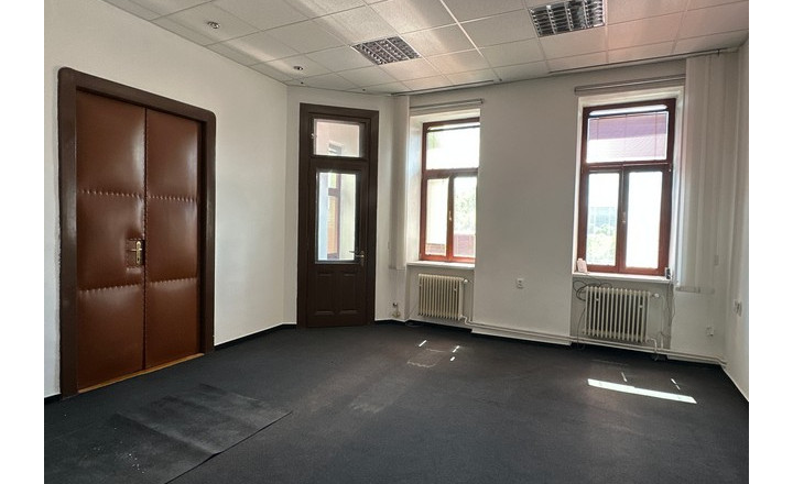 Kancelárske priestory na prenájom - od 104 m², Šafárikovo námestie - fotografia 10