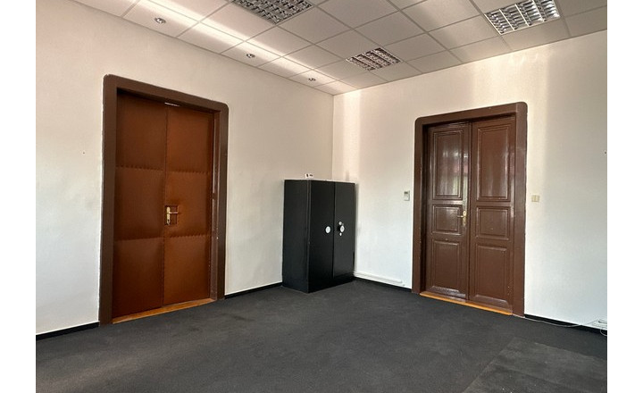 Kancelárske priestory na prenájom - od 104 m², Šafárikovo námestie - fotografia 13