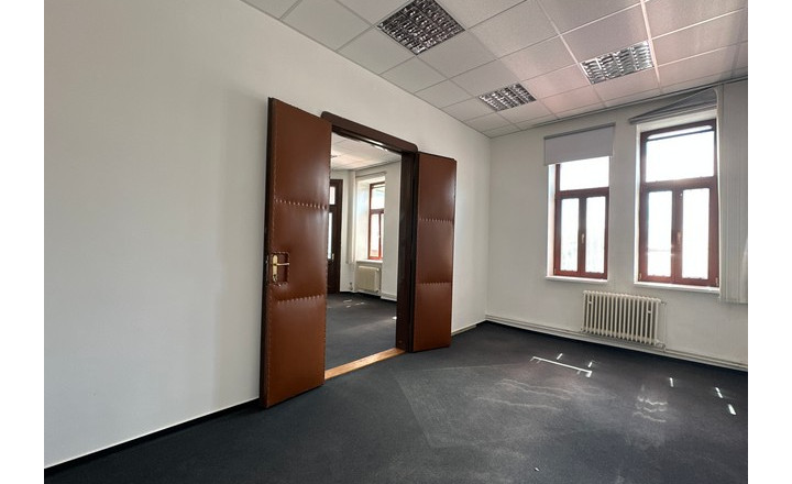 Kancelárske priestory na prenájom - od 104 m², Šafárikovo námestie - fotografia 14