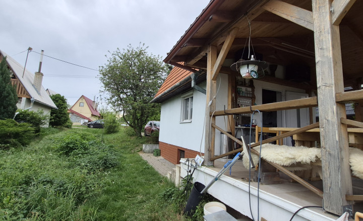 Predám chatu s vínnou pivnicou a vinohradom Dolné Krškany - Bita. - fotografia 1