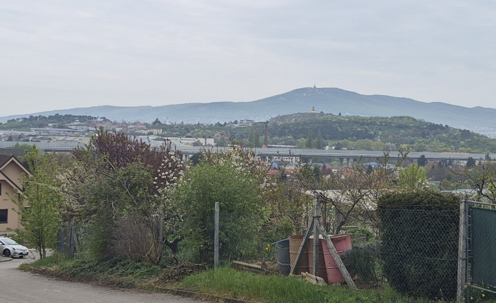 Predám pozemok - Horné Krškany, Nitra 11583m2. - fotografia 1