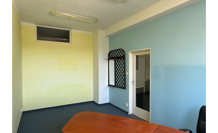 Kancelária s bezplatným parkovaním na prenájom - 54 m2, Rybničná ul. - fotografia 5