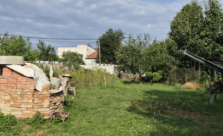 REZERVOVANÝ. - fotografia 7
