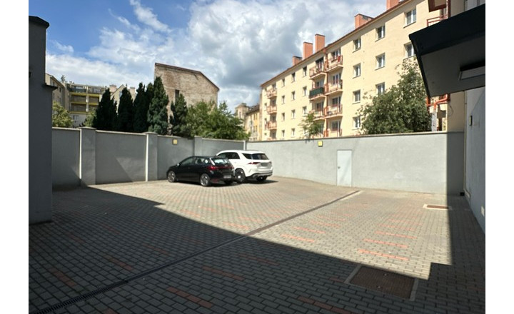 Príjemné administratívne priestory na prenájom - od 18 m2, Miletičova ul. - fotografia 29