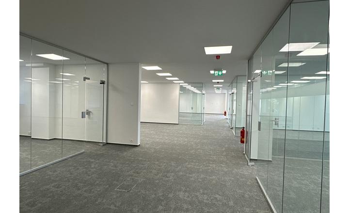Kancelárske priestory v Citysite – 376 m², ul. Vlčie Hrdlo - fotografia 13
