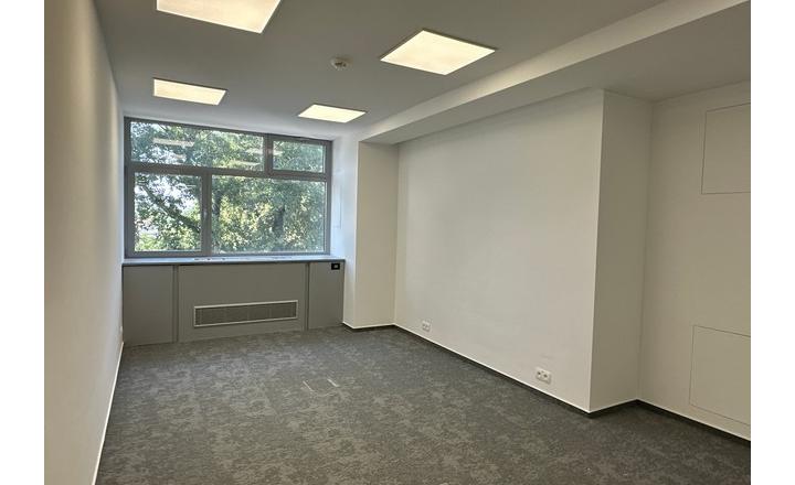 Kancelárske priestory v Citysite – 376 m², ul. Vlčie Hrdlo - fotografia 10