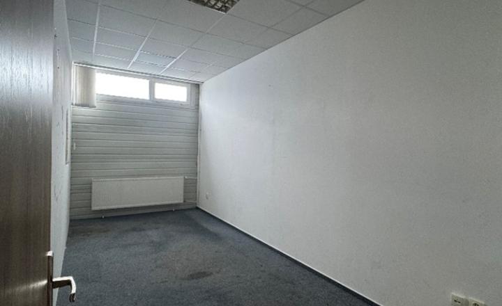 Multifunkčné priestory na prenájom - od 12 m2, ul. Stará Vajnorská - fotografia 11