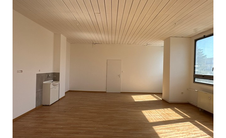 Multifunkčné priestory na prenájom - od 18 m2, Pestovateľská ul. - fotografia 13