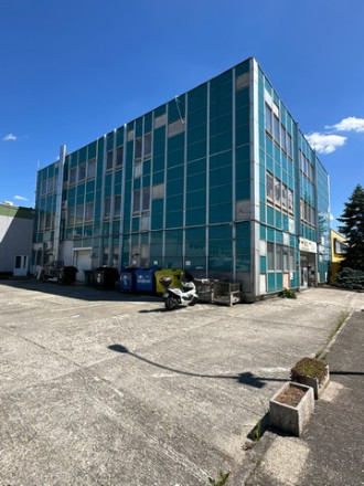 Multifunkčný priestor na prenájom - 120 m2, Pestovateľská ul. - fotografia 17