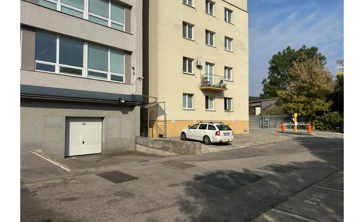 Servisno-skladový priestor na prenájom – 72 m², Račianska ul. - fotografia 10
