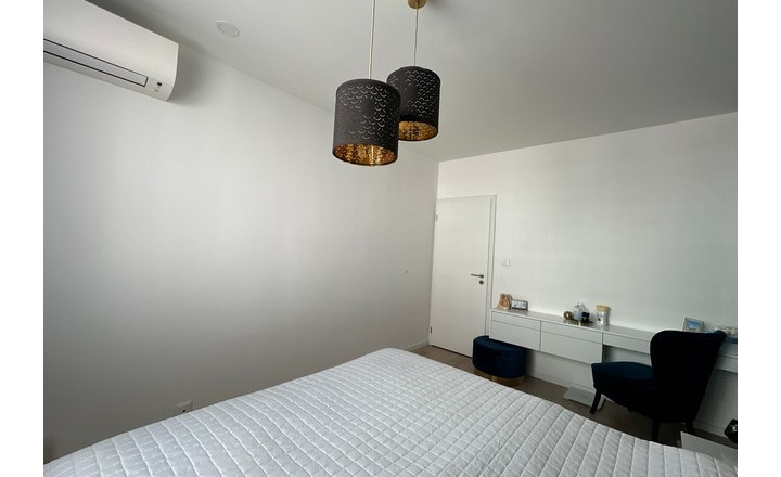 4-izbový byt s dvomi lodžiami po kvalitnej rekonštrukcii. - fotografia 15