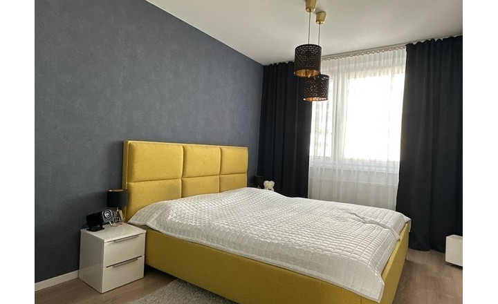 4-izbový byt s dvomi lodžiami po kvalitnej rekonštrukcii. - fotografia 13