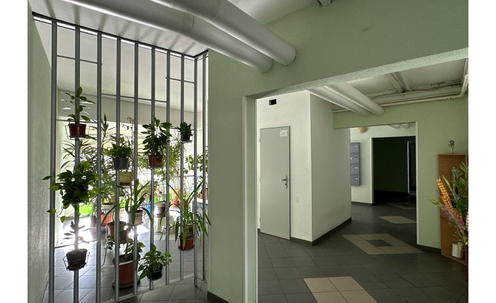 4-izbový byt s dvomi lodžiami po kvalitnej rekonštrukcii. - fotografia 34