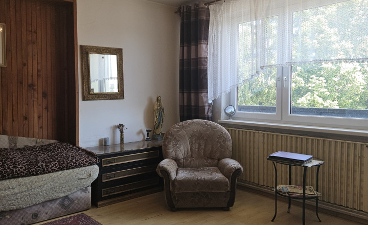 Rodinný dom  v meste Myjava – s obrovským potenciálom - fotografia 25