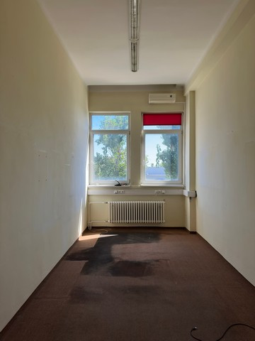 Kancelárske priestory na prenájom – od 15 m², Bojnická ul.