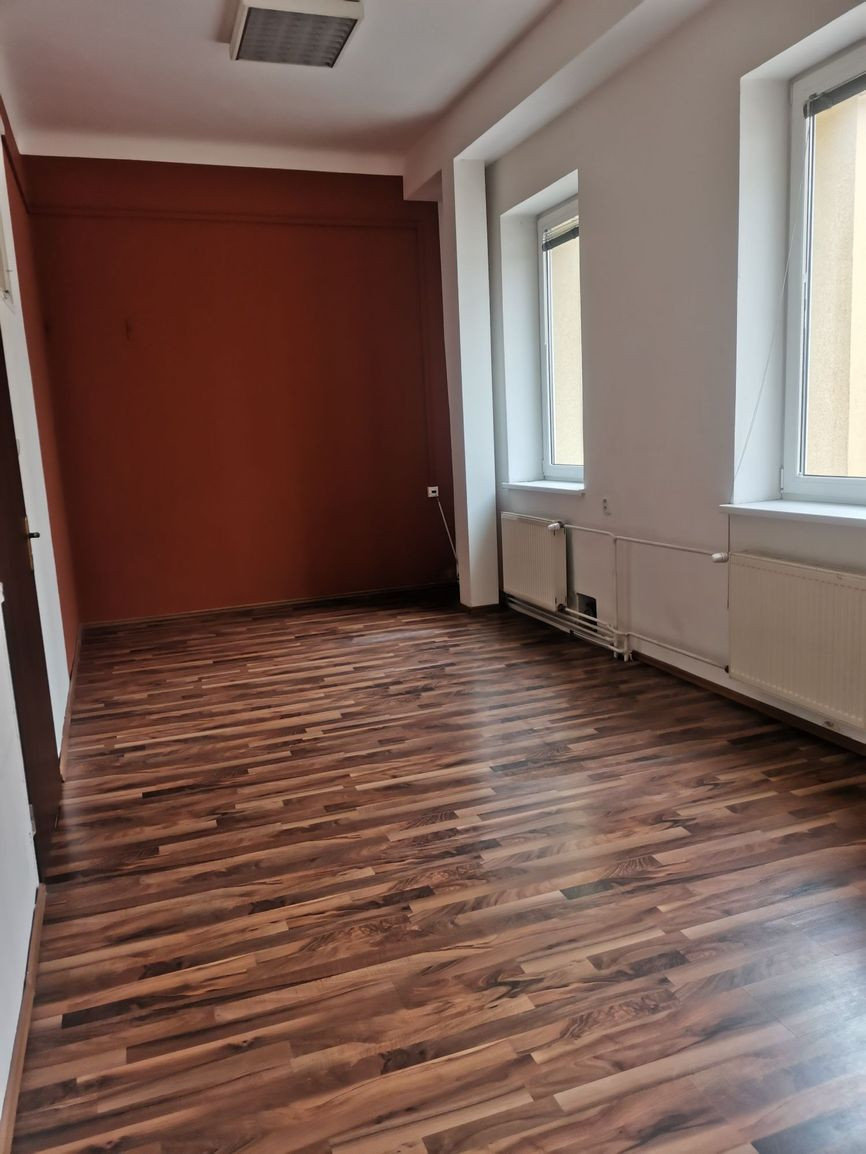Kancelárie v administratívnej časti Hotela Saffron na prenájom - od 20 m2, Radlinského ul.