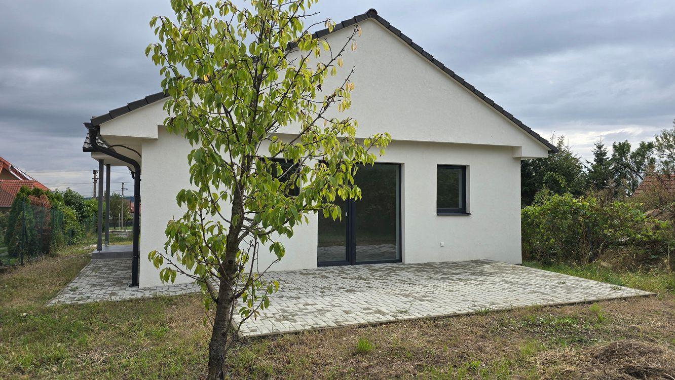 Na prenájom RD novostavba - bungalov Nitra - Nitrianske hrnčiarovce