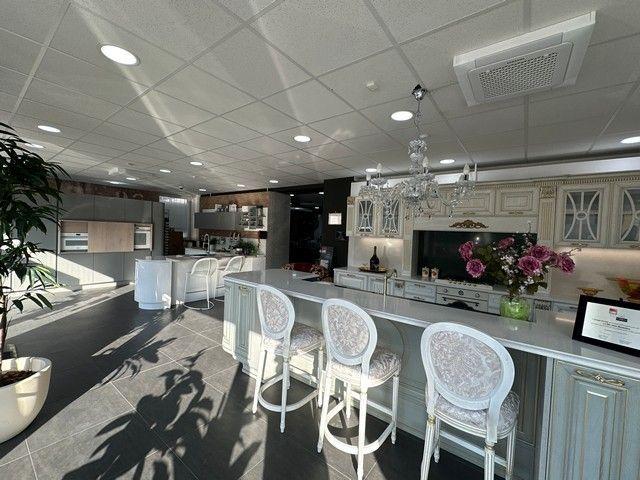 Investičná príležitosť - obchodný priestor s nájomníkom na predaj - 276 m2, Pestovateľská ul.