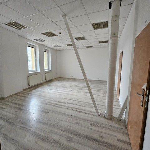 Kancelária v administratívnej časti Hotela Saffron - 48,9 m2, Radlinského ul.