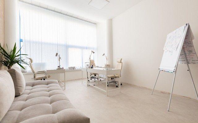 Na prenájom kancelárie s výmerou od 20 m2 v budove Luxor na Štúrovej ul.