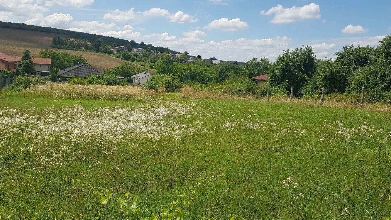 Predám stavebný pozemok Nitra - Lehota.
