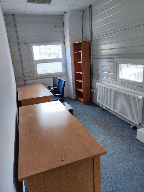 Priestor s umývadlom na prenájom - 14 m2, ul. Stará Vajnorská.