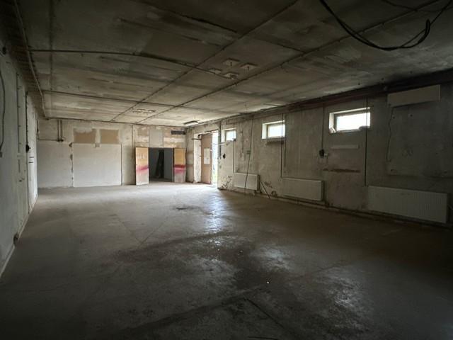 Skladovo-výrobný priestor na prenájom - 544 m2, Nádražná ul.