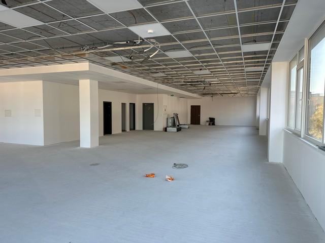 Priestory na rôzne využitie na prenájom - 258 m2, Tomášikova ul.