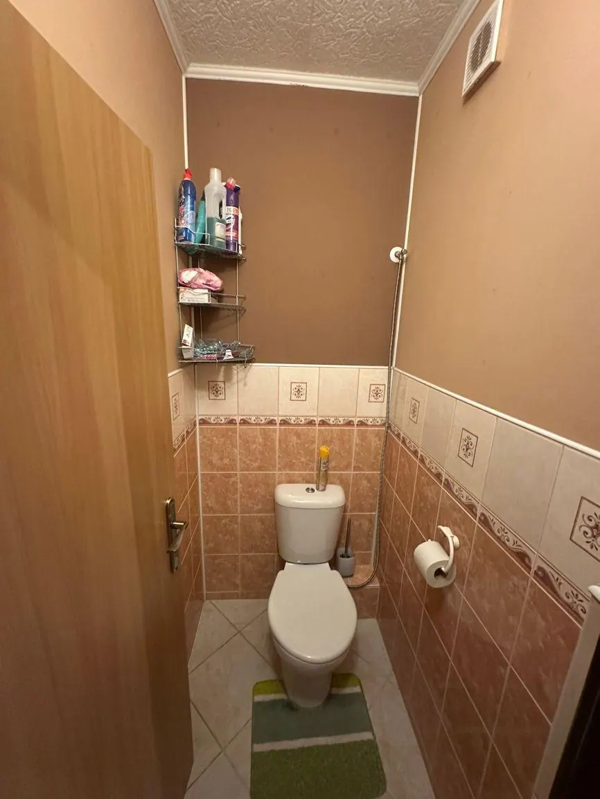 Exkluzívne na predaj priestranný 4-izbový byt s garážou a parkovacím miestom v tichej a príjemnej lokalite Topoľčany - Velušovce za super cenu, fotografia 10