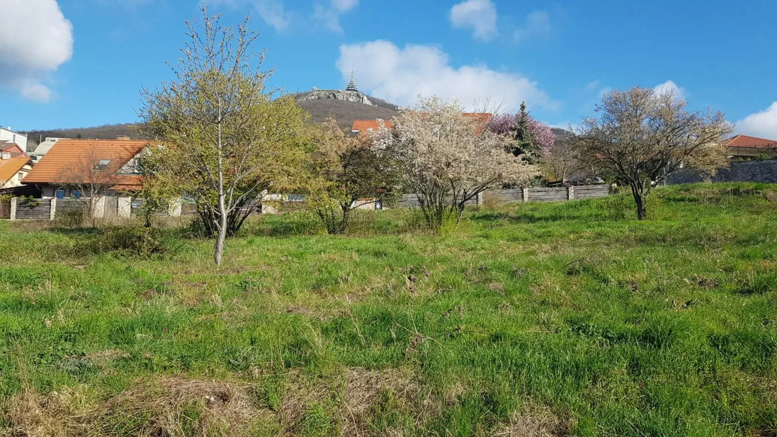 Predám 10á pozemok - Nitra, Zobor.