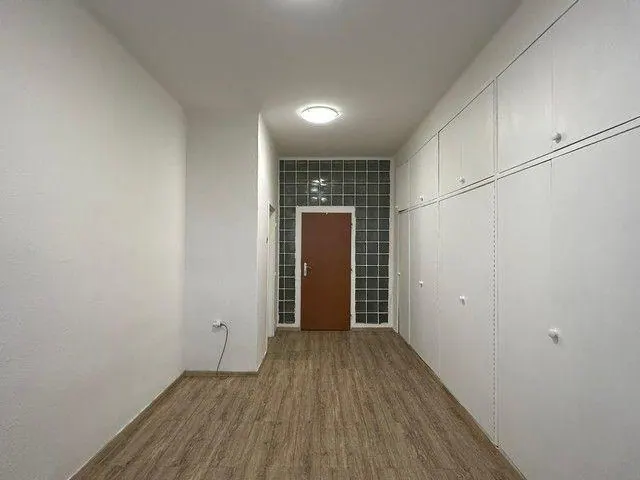 Multifunkčné priestory s umývadlom na prenájom - od 12 m2, Bojnická ul., fotografia 15