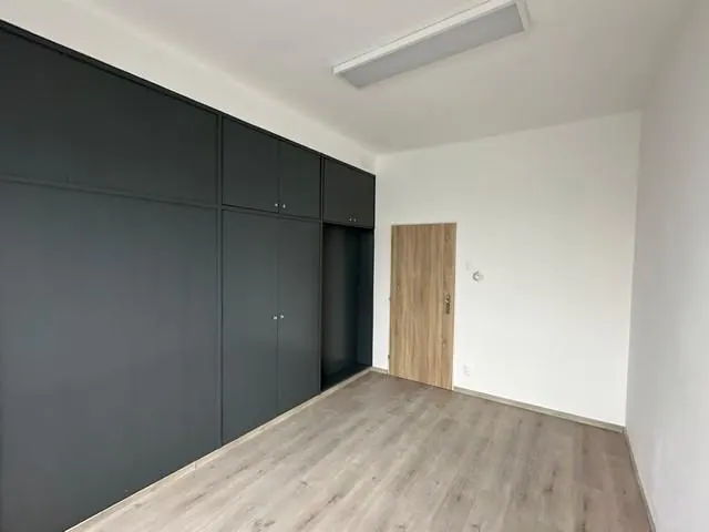 Multifunkčné priestory s umývadlom na prenájom - od 12 m2, Bojnická ul., fotografia 3