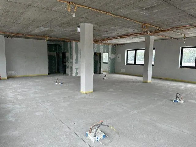 Kancelárske priestory s voliteľnou dispozíciou a skladom na prenájom - od 150 m2, Elektrárenská ul., fotografia 4
