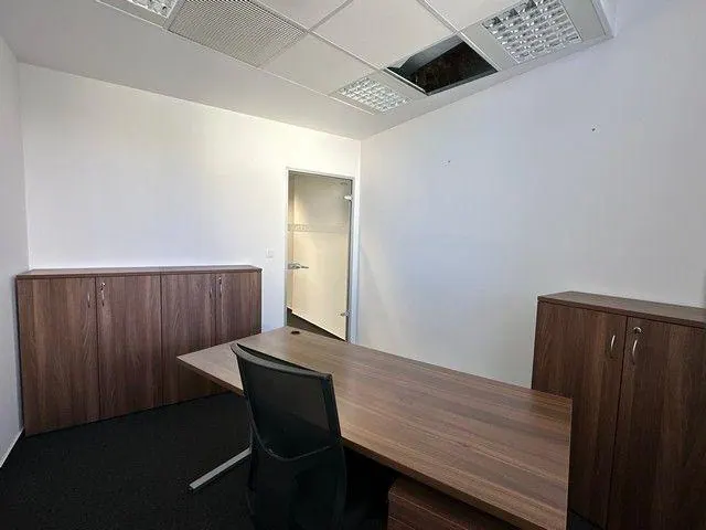 Reprezentatívny administratívny priestor na prenájom - 360 m2, Košická ul., fotografia 14
