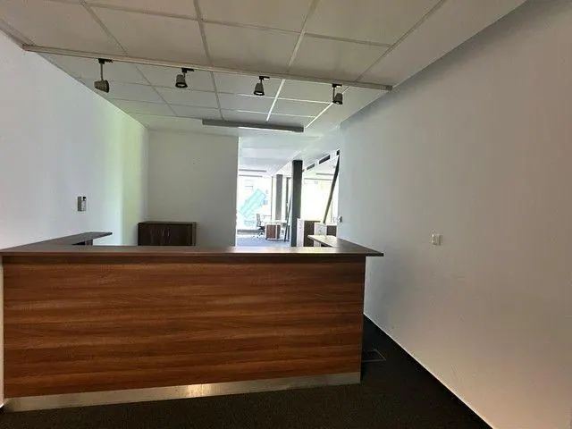 Reprezentatívny administratívny priestor na prenájom - 360 m2, Košická ul., fotografia 5