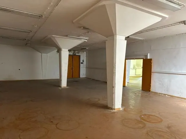 Vykurovaný skladový priestor s vodou - 275 m2, Kukučínova ul., fotografia 6