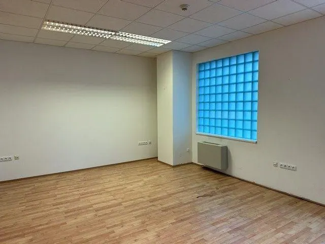 Kancelársky priestor na prenájom - 205 m2, Údernícka ul., fotografia 4