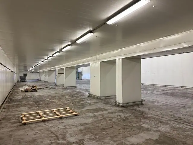 Skladové priestory s možnosťou delenia - 360 m2-5.000 m2, ul. Na Pántoch, fotografia 3