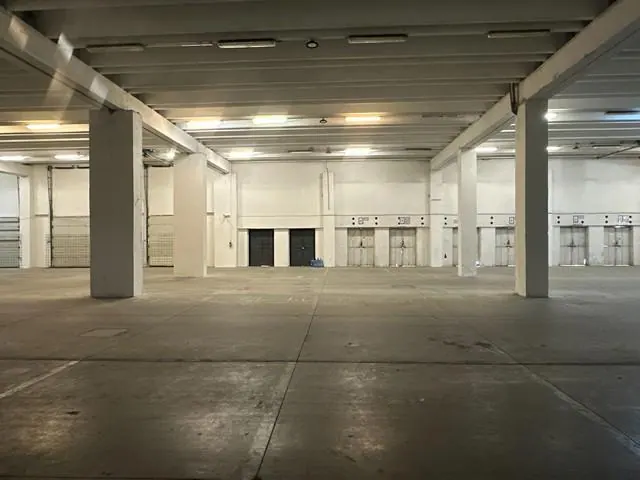 Skladové priestory s možnosťou delenia - 360 m2-5.000 m2, ul. Na Pántoch, fotografia 13