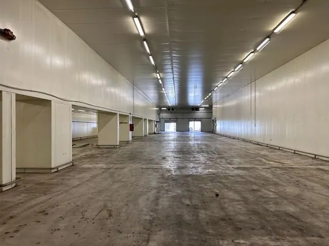 Skladové priestory s možnosťou delenia - 360 m2-5.000 m2, ul. Na Pántoch, fotografia 2