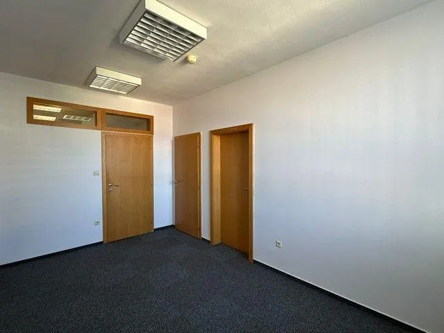 Reprezentatívny kancelársky priestor na prenájom – 132 m², Košická ulica., fotografia 6